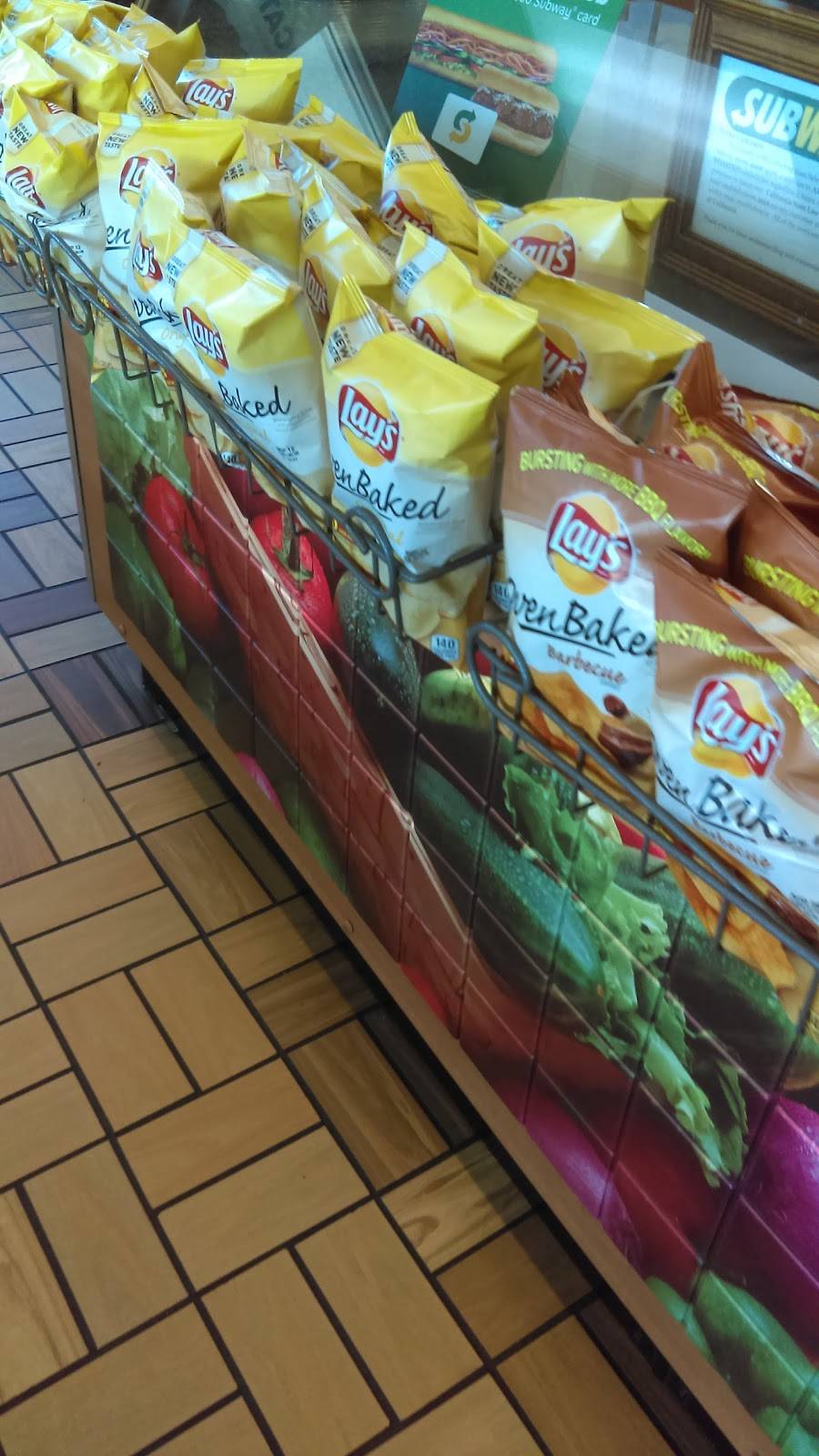 Subway Restaurants | restaurant | 1235 W Yosemite Ave, Manteca, CA 95337, USA | 2098254292 OR +1 209-825-4292