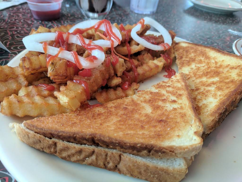 Blast from the Past Too Diner | restaurant | 623 US-1, Scarborough, ME 04074, USA | 2078833500 OR +1 207-883-3500