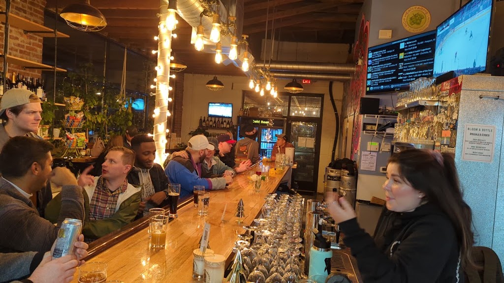 Bloom & Bottle | restaurant | 1035 Harrill St, Charlotte, NC 28205, USA | 7049667297 OR +1 704-966-7297