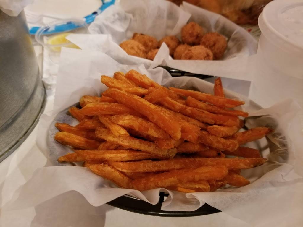 Raleigh Crab House | restaurant | 4538 Capital Blvd, Raleigh, NC 27604, USA | 9193220304 OR +1 919-322-0304