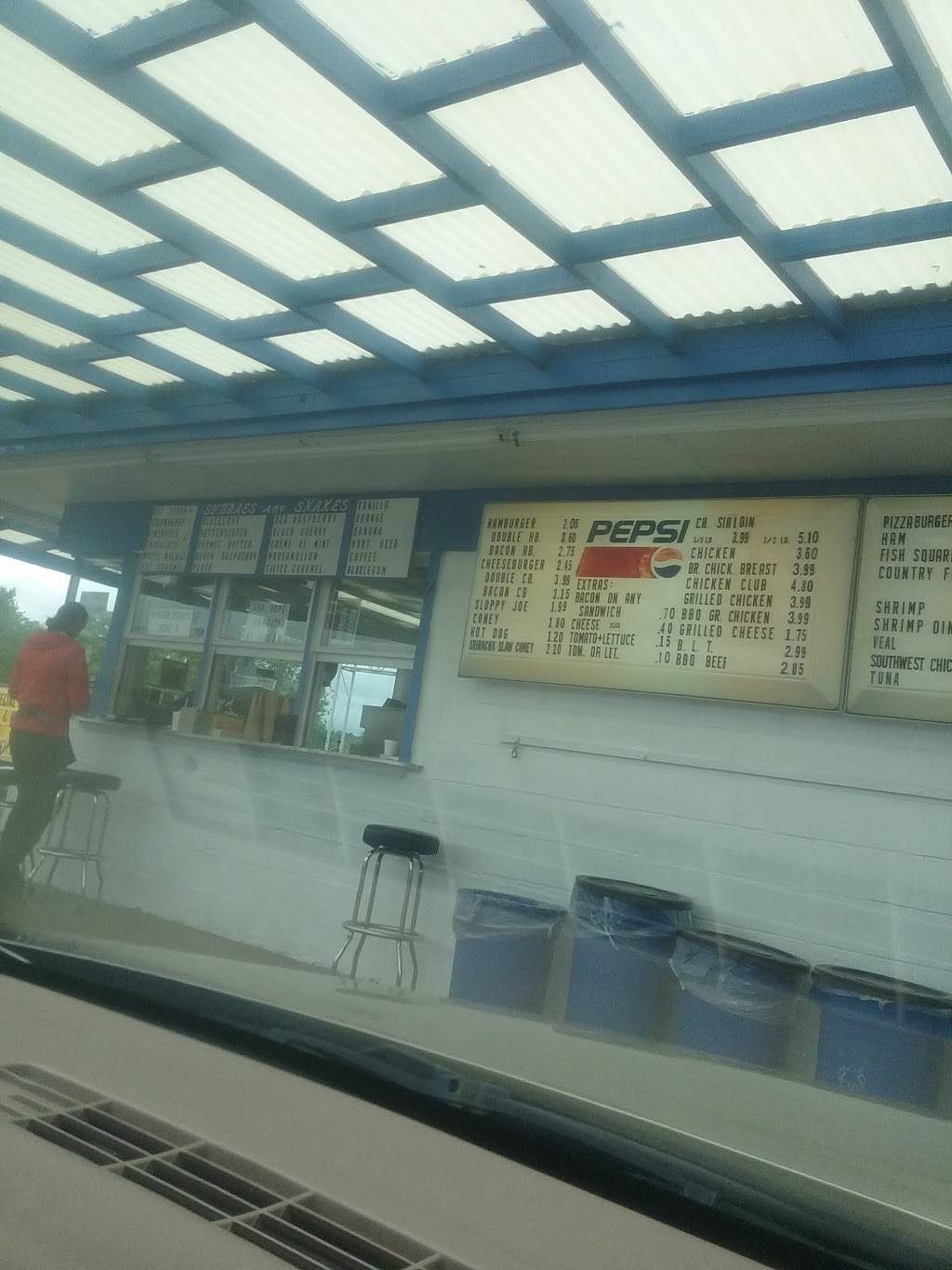 Dairy Land | restaurant | 800 Springmill St, Mansfield, OH 44903, USA | 4195252168 OR +1 419-525-2168