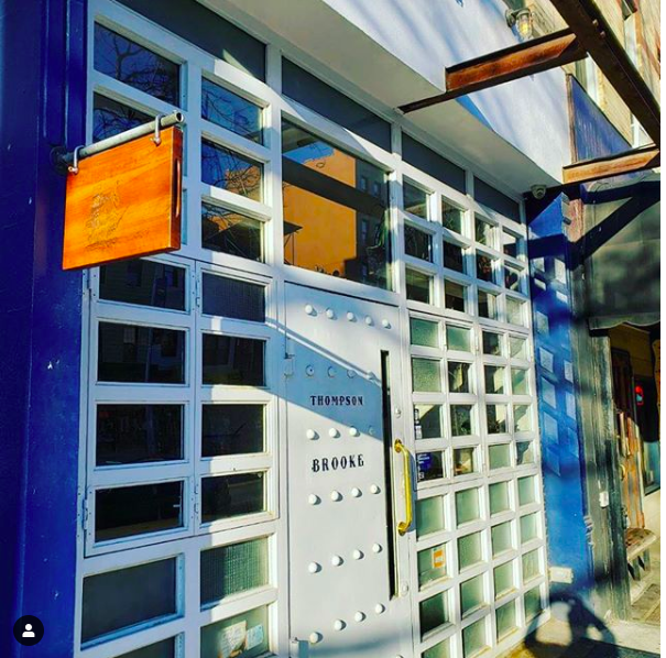 Thompson Brooke | restaurant | 631 Grand St, Brooklyn, NY 11211, USA | 3476815646 OR +1 347-681-5646