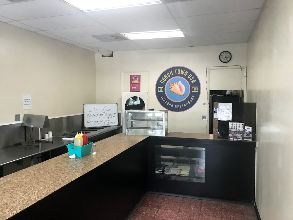 Conch Town | meal takeaway | 3637 NW 17th Ave, Miami, FL 33142, USA | 3056358274 OR +1 305-635-8274