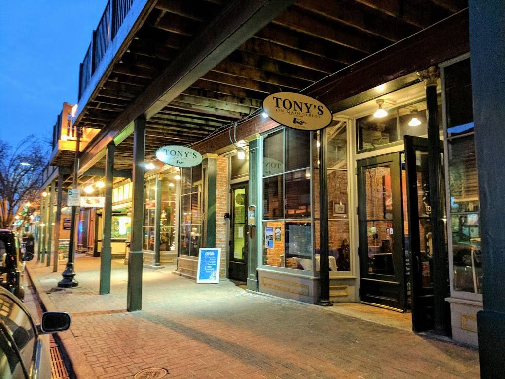 Tonys On Main Street | restaurant | 132 N Main St, St Charles, MO 63301, USA | 6369401960 OR +1 636-940-1960