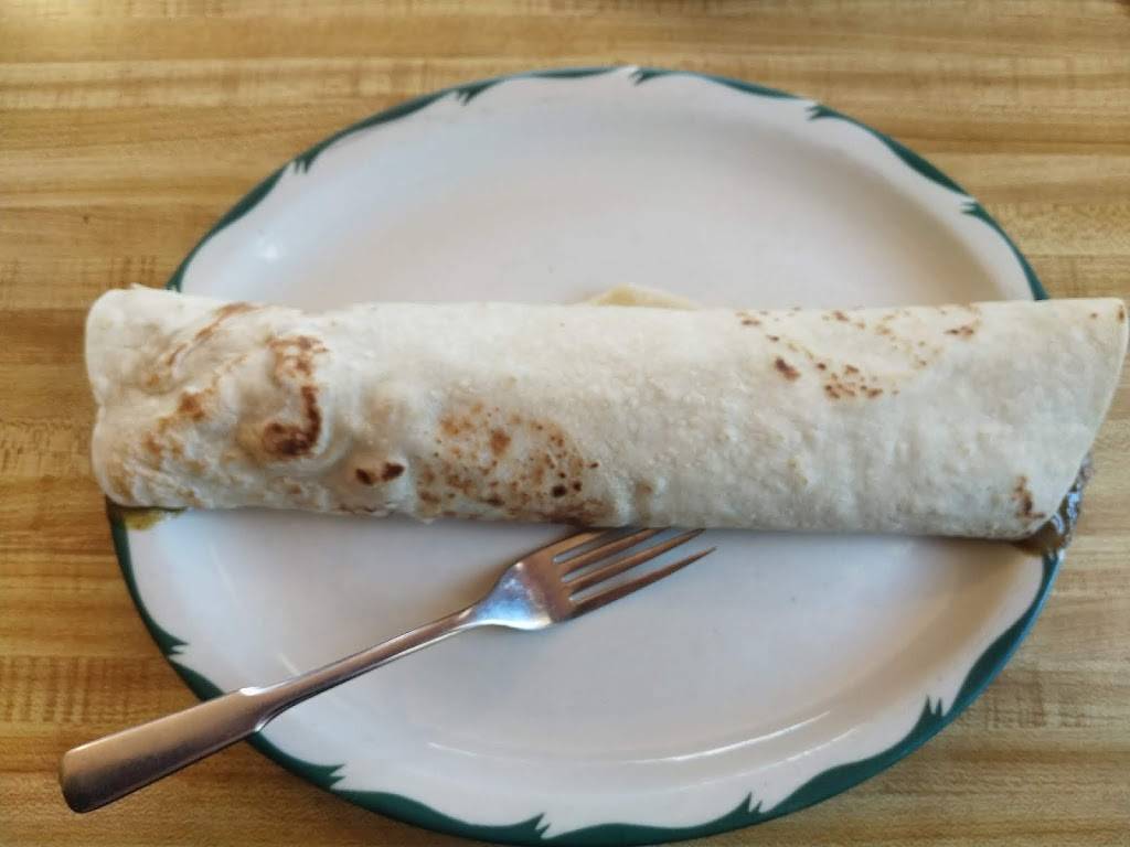 Antojitos El Barbas | restaurant | 601 E 4th Ave, Hutchinson, KS 67501, USA | 6206698845 OR +1 620-669-8845