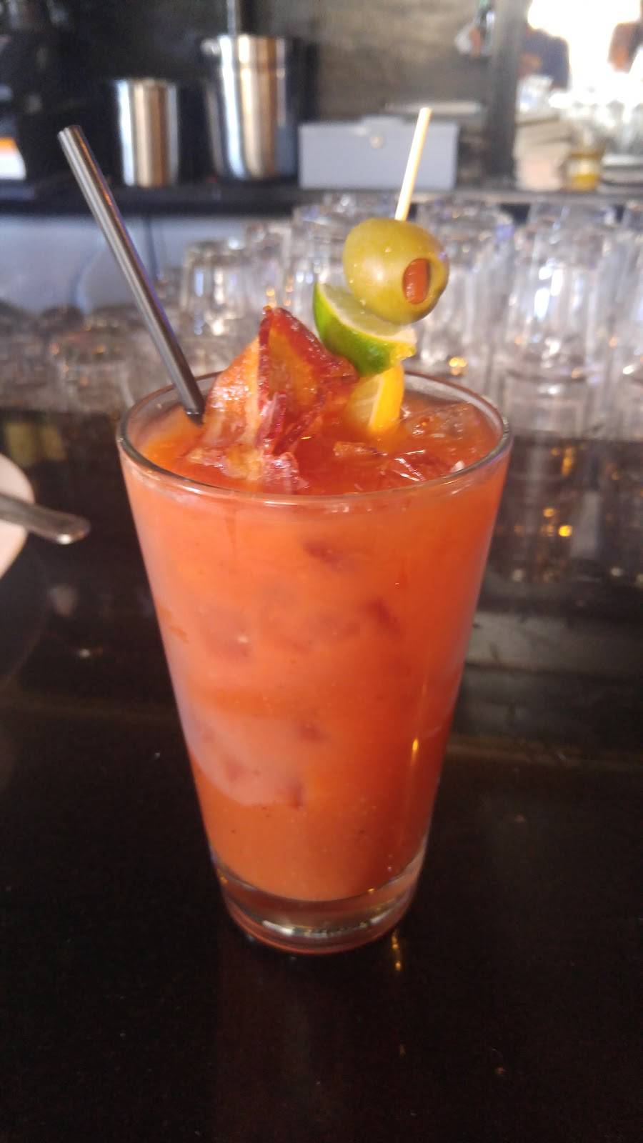 BRIX 581 | restaurant | 581 5th St, Oakland, CA 94607, USA | 4157247274 OR +1 415-724-7274