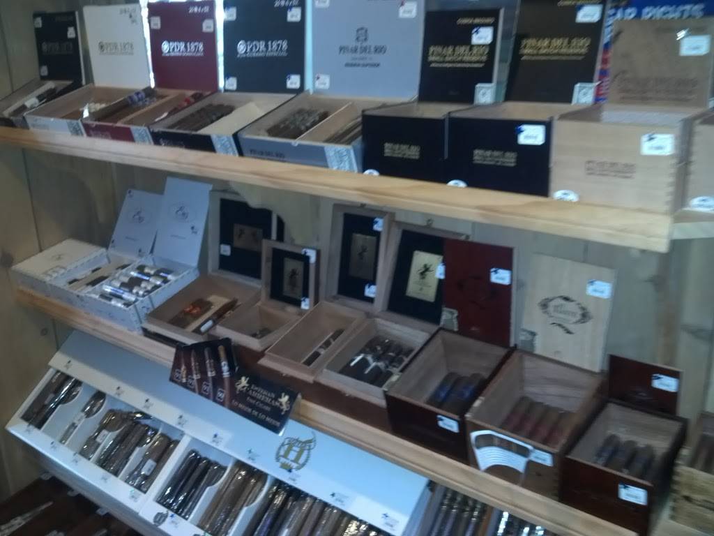 Hoffers Cigar Bar | restaurant | 8282 La Mesa Blvd, La Mesa, CA 91942, USA | 6194668282 OR +1 619-466-8282