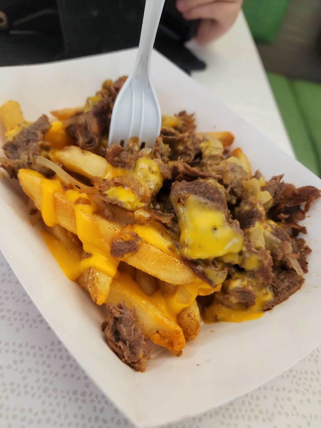 Charleys Cheesesteaks | restaurant | 6170 W Grand Ave Suite F701, Gurnee, IL 60031, USA | 8478551815 OR +1 847-855-1815