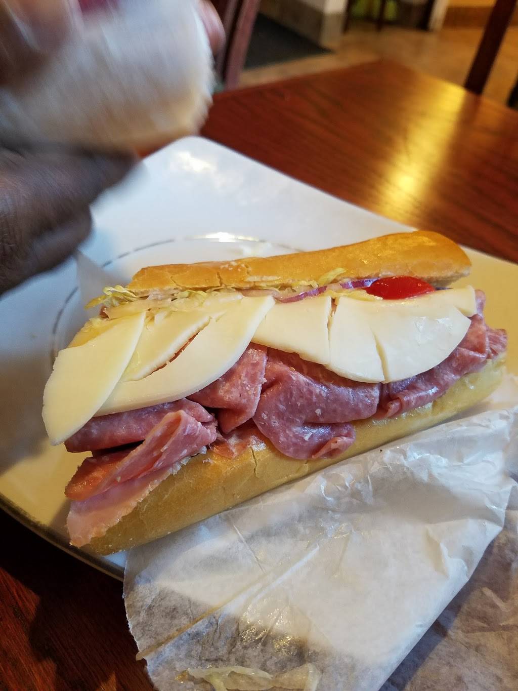 New York Italian Deli | restaurant | 13700 Old Brandywine Rd, Brandywine, MD 20613, USA | 3017823444 OR +1 301-782-3444