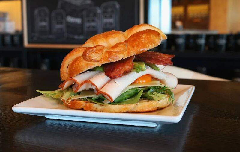 Boss Coffee | cafe | 23015 N Scottsdale Rd #107, Scottsdale, AZ 85255, USA | 8005904092 OR +1 800-590-4092