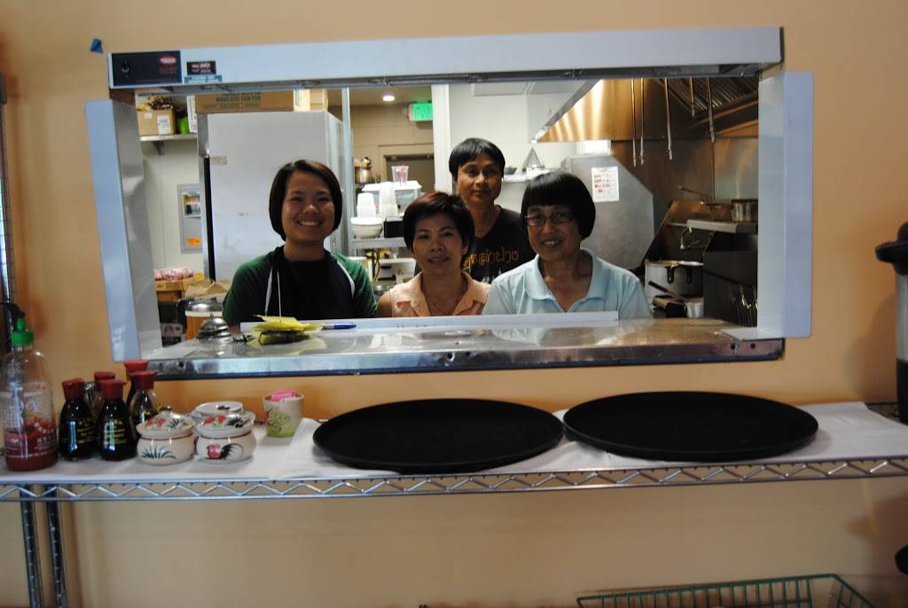 Taste of Thailand Restaurant | restaurant | 2120 S Broadway unit j, Denver, CO 80210, USA | 3037629112 OR +1 303-762-9112