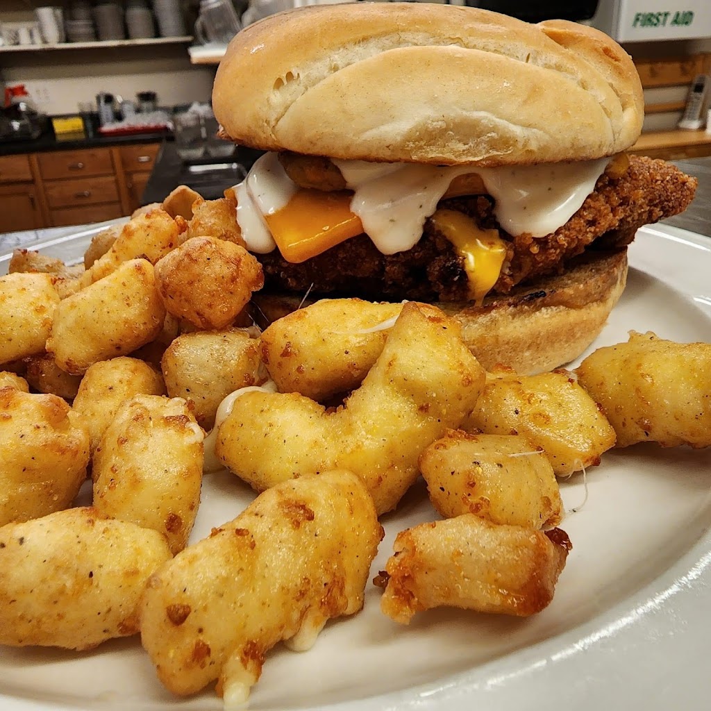 Sips & Savors | restaurant | 104 W Main St, St Lucas, IA 52166, USA | 5637783291 OR +1 563-778-3291