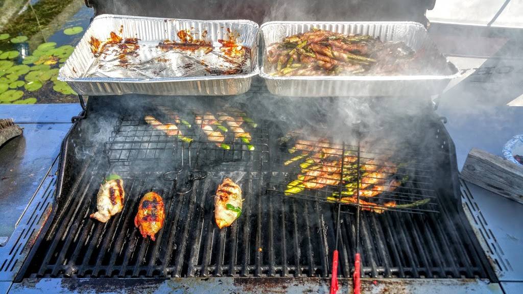 Skippers Landing Restaurant & Marina | restaurant | 7061 Lake Bluff Rd, Wolcott, NY 14590, USA | 3155879797 OR +1 315-587-9797