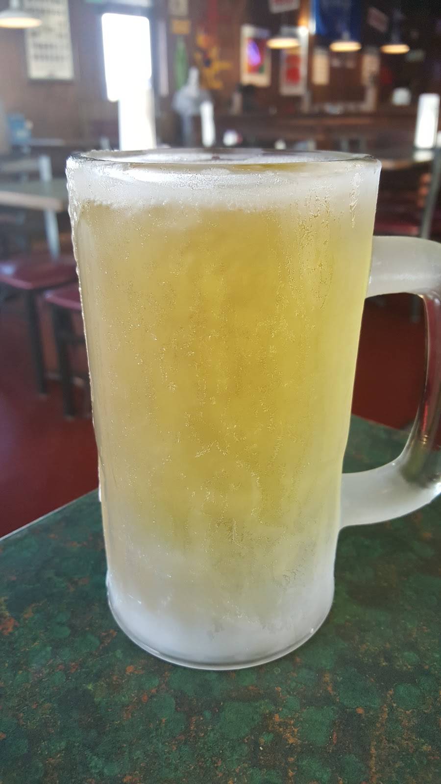 Wings on Brookwood | restaurant | 147 N Brookwood Ave, Hamilton, OH 45013, USA | 5138441312 OR +1 513-844-1312