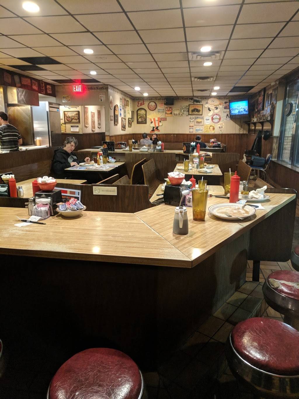 Flameburger | restaurant | 2534 Rice St, St Paul, MN 55113, USA | 6514838444 OR +1 651-483-8444