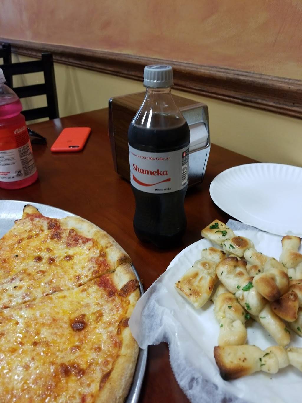 Mr. Dinos | restaurant | 119 Watchung Ave, Montclair, NJ 07043, USA | 9737837110 OR +1 973-783-7110