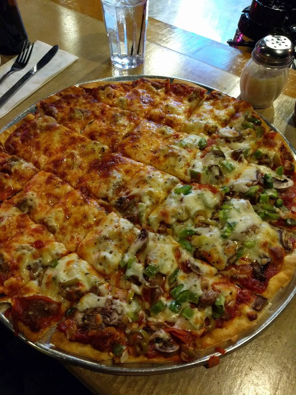 Angelos Family Pizzeria | restaurant | 1206 N 6th St, Wausau, WI 54403, USA | 7158456225 OR +1 715-845-6225