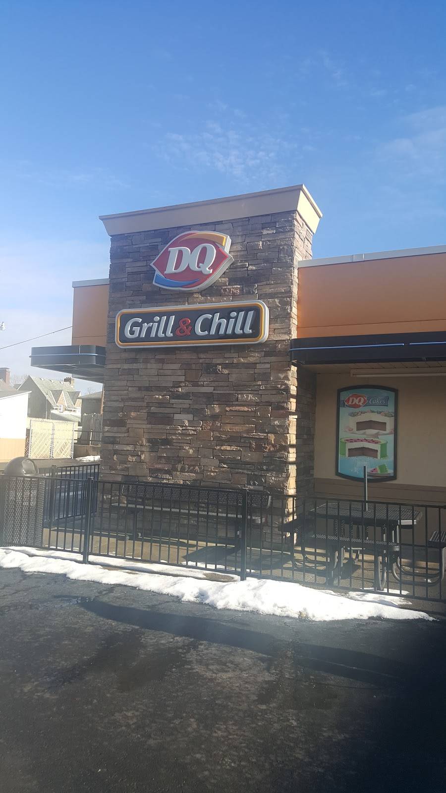 Dairy Queen Grill & Chill | restaurant | 225 Milford St, Clarksburg, WV 26301, USA | 3046239660 OR +1 304-623-9660