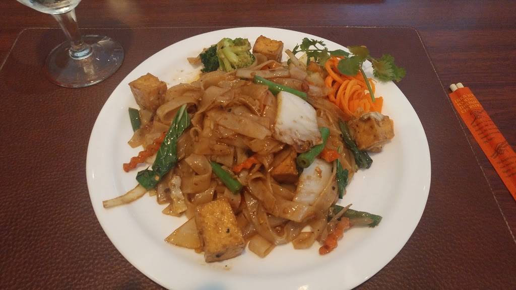 Thai Cuisine & Noodle House | restaurant | 11701 San Jose Blvd #28, Jacksonville, FL 32223, USA | 9047019090 OR +1 904-701-9090