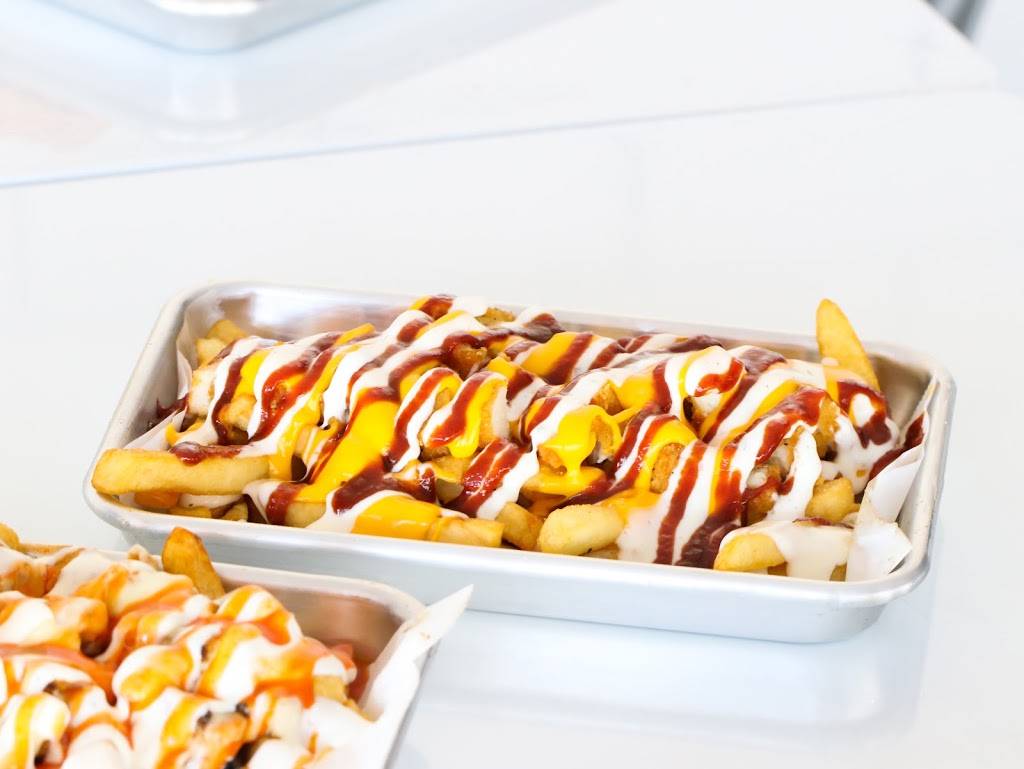 Johnnys Greek | restaurant | 4975 S Alma School Rd, Chandler, AZ 85248, USA | 4805341884 OR +1 480-534-1884