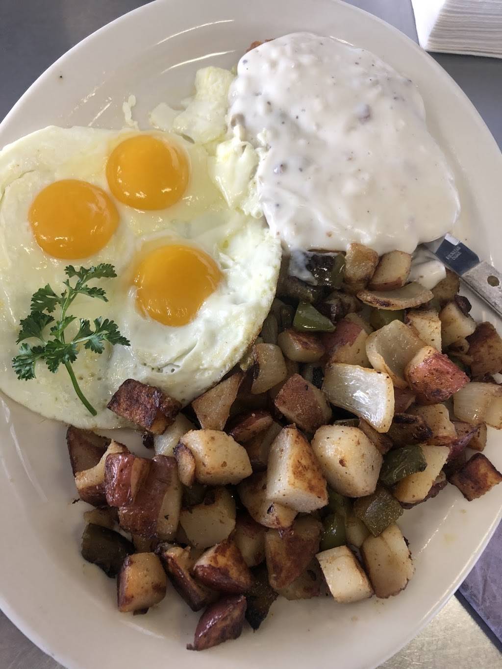 Jerry’s Cafe | restaurant | 15555 Main St, Hesperia, CA 92345, USA | 7609954167 OR +1 760-995-4167