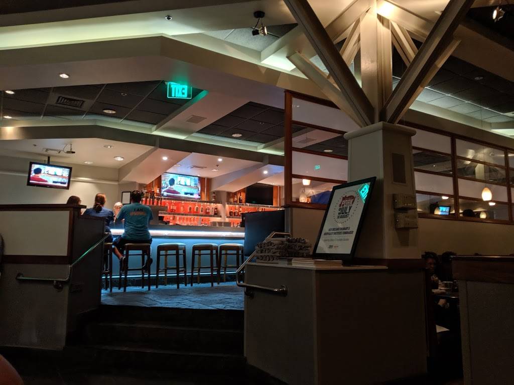 Zea Rotisserie & Bar | restaurant | 4450 Veterans Blvd, Metairie, LA 70006, USA | 5047809090 OR +1 504-780-9090