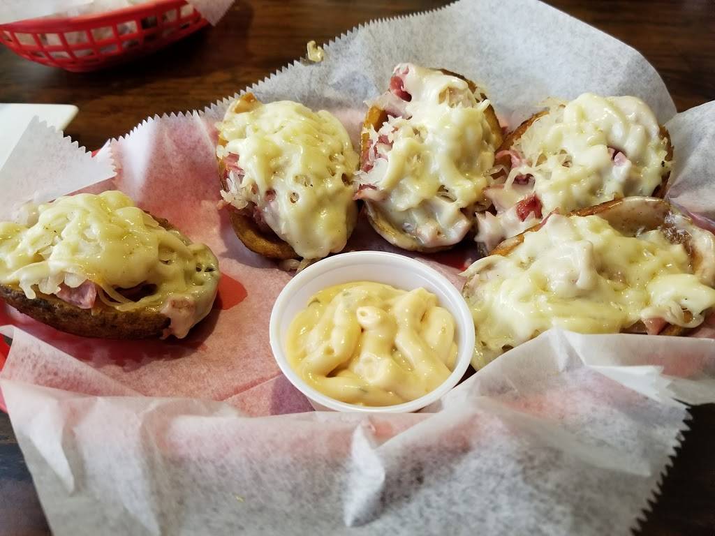 Kitty OSheas Irish Pub and Buffalo Bar | night club | 8470 Palm Pkwy, Orlando, FL 32835, USA | 4072389769 OR +1 407-238-9769