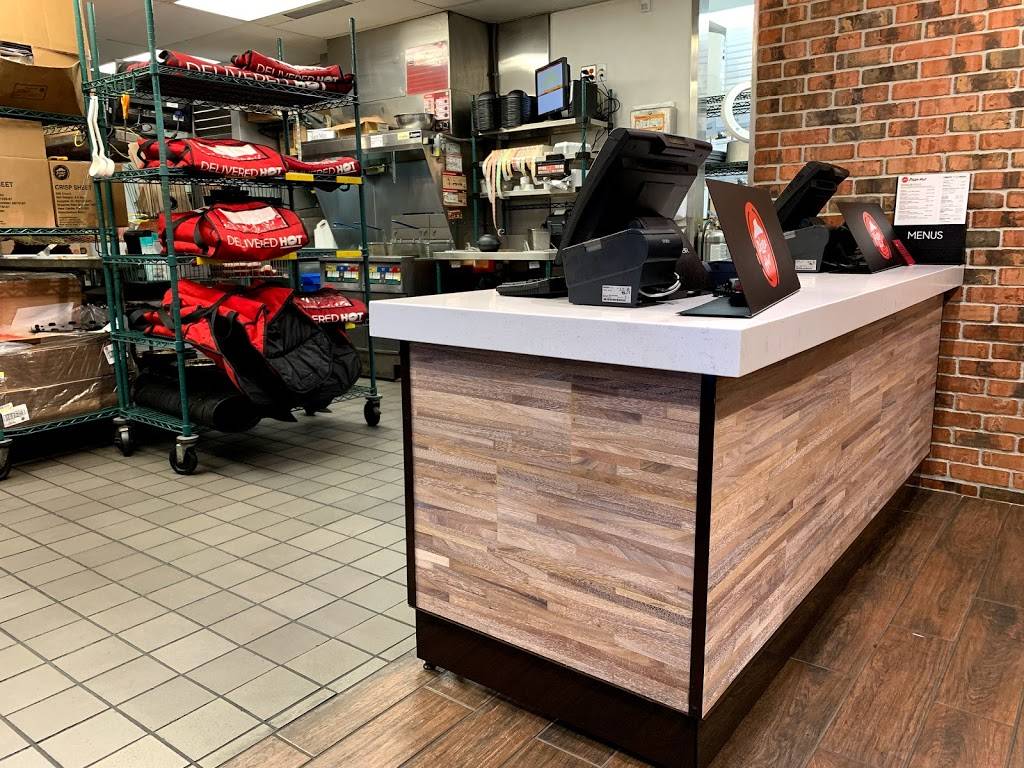 Pizza Hut | restaurant | 4502 Los Coyotes Rd, Long Beach, CA 90815, USA | 5625972900 OR +1 562-597-2900