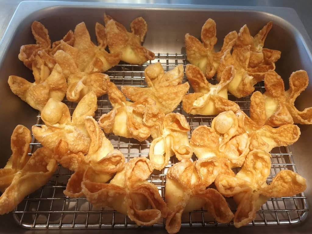 Lucky Express Asian Fusion | restaurant | 11970 Washington St, Denver, CO 80233, USA | 7205365220 OR +1 720-536-5220