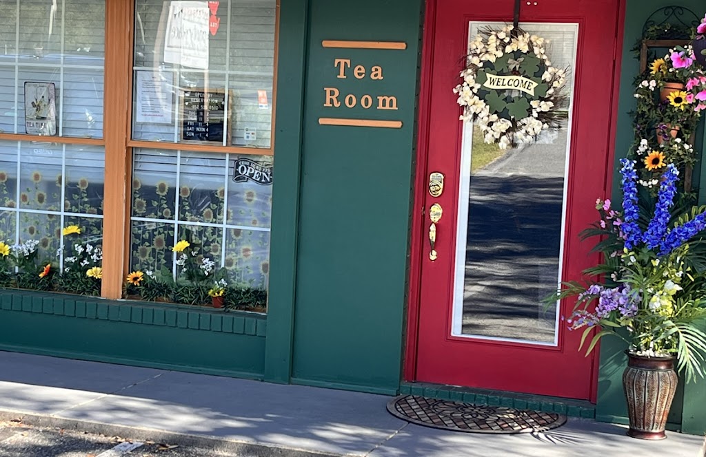 The Tea Room | restaurant | 7433 State Rd 21, Keystone Heights, FL 32656, USA | 3525358510 OR +1 352-535-8510