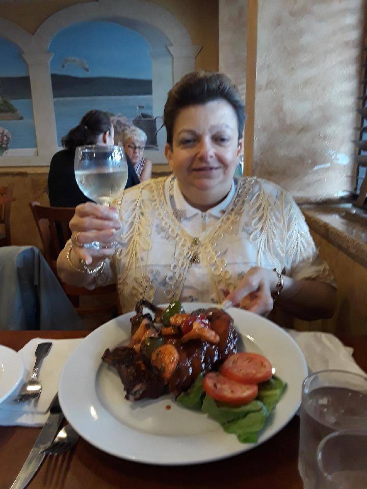 Lennys Clam Bar Restaurant | restaurant | 161-03 Cross Bay Blvd, Howard Beach, NY 11414, USA | 7188455100 OR +1 718-845-5100