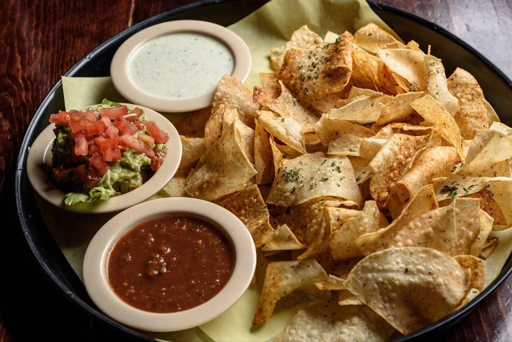 Tia Juanitas Fish Camp | restaurant | 723 Ryan St, Lake Charles, LA 70601, USA | 3376026140 OR +1 337-602-6140