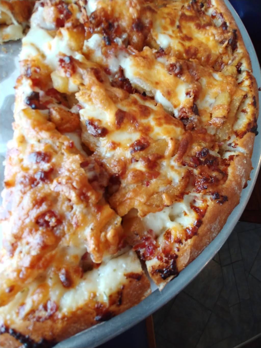 Apollo Pizza Restaurant & Grill | restaurant | 685 Windham Rd, South Windham, CT 06266, USA | 8604562755 OR +1 860-456-2755