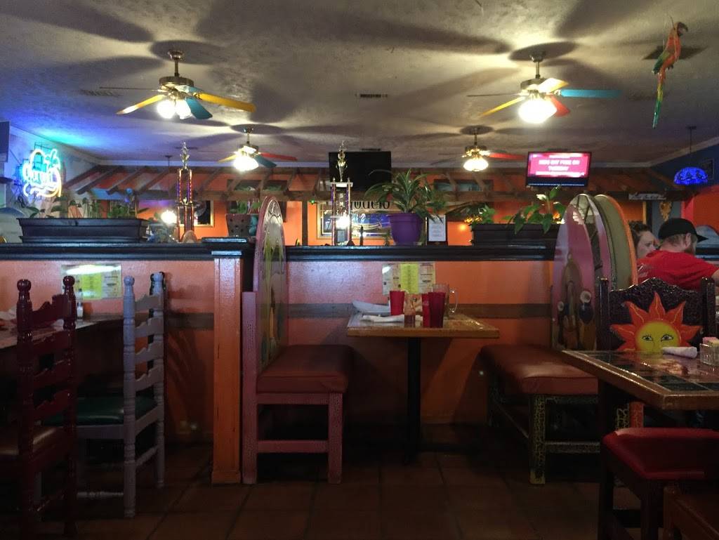 La Fiesta Mexican Grill | restaurant | 8523 Hixson Pike, Hixson, TN 37343, USA | 4238431149 OR +1 423-843-1149