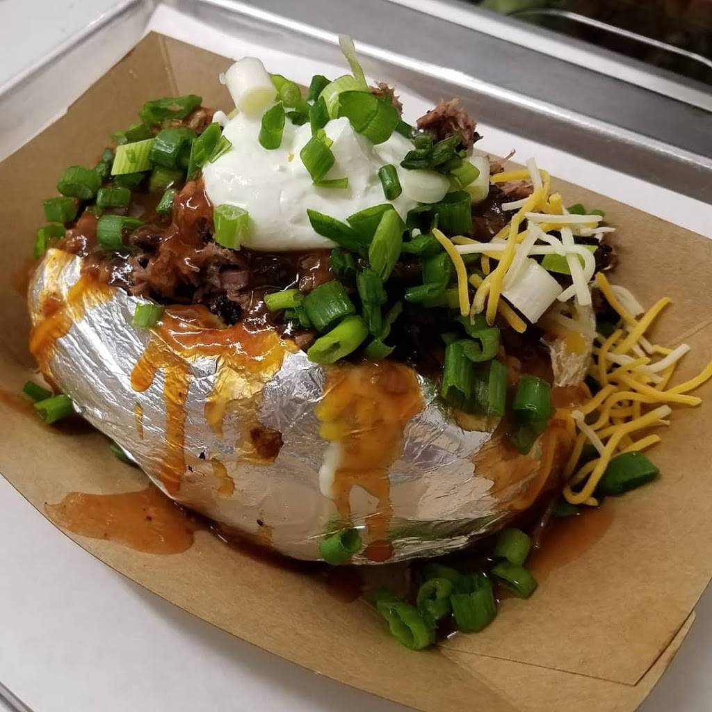 CowBurners BBQ & Taproom | restaurant | 109 N Johnson St, Mineola, TX 75773, USA | 9036388668 OR +1 903-638-8668