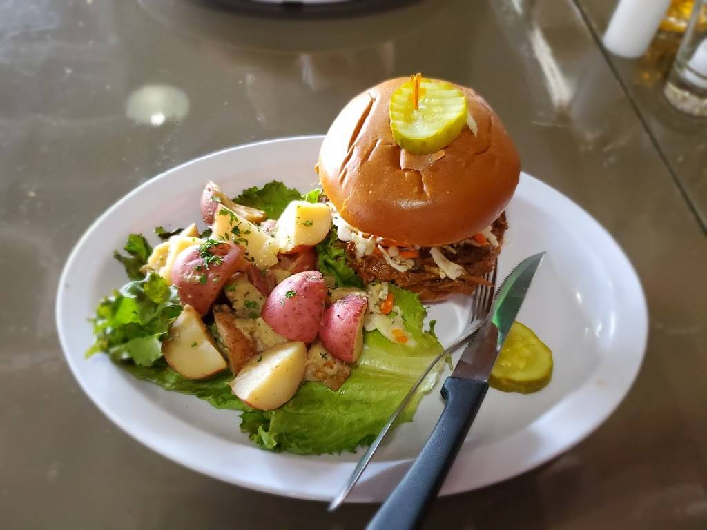 Redds Biergarten | restaurant | 5 Easton Ave, New Brunswick, NJ 08901, USA | 7322466800 OR +1 732-246-6800