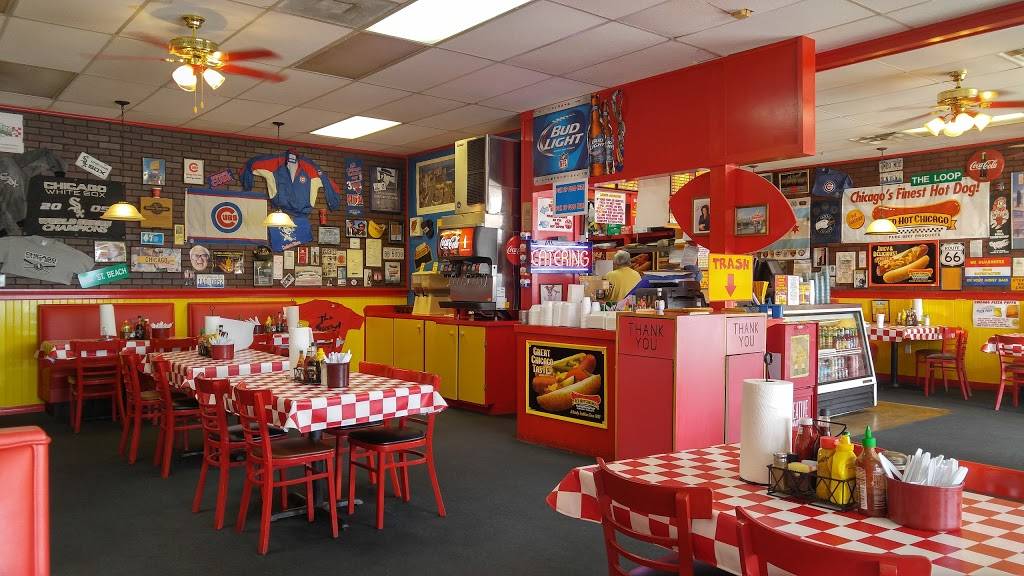 Bruces Chicago Grill & Dog House | restaurant | 7733 Ulmerton Rd, Largo, FL 33771, USA | 7275241146 OR +1 727-524-1146