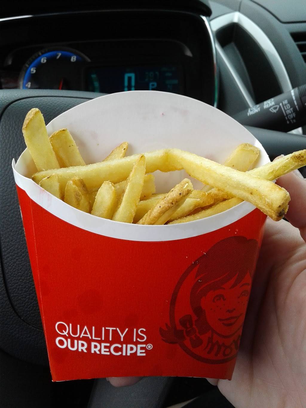 Wendys | restaurant | 100 Pacer Court Northwest, Corydon, IN 47112, USA | 8127382151 OR +1 812-738-2151