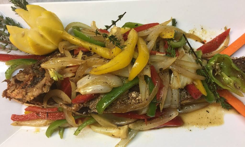 Island Flavors and Tings | restaurant | 1411 49th St S, Gulfport, FL 33707, USA | 7278041849 OR +1 727-804-1849