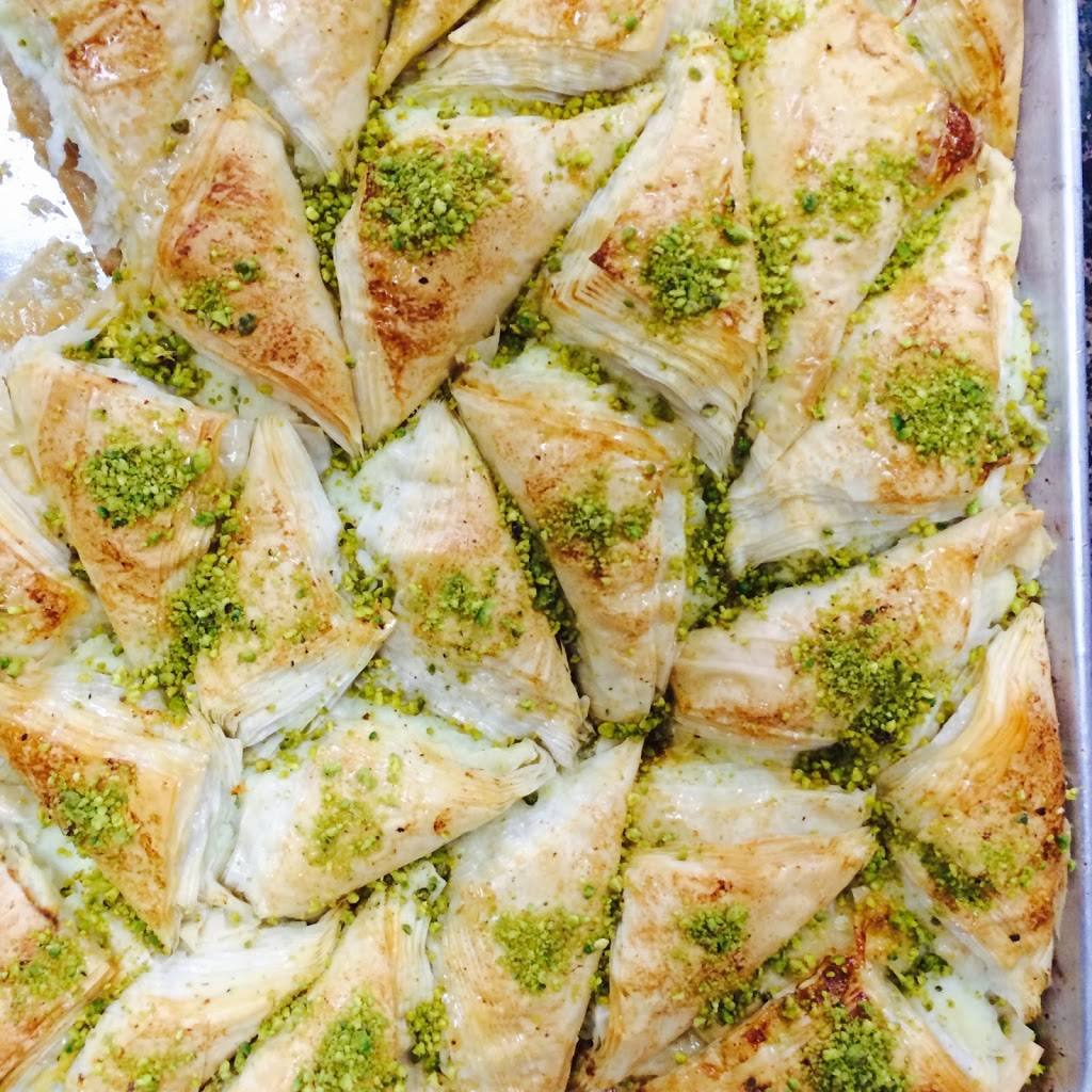 El Mahroosa Restaurant & Cafe | cafe | 930 S Brookhurst St, Anaheim, CA 92804, USA | 7149919200 OR +1 714-991-9200