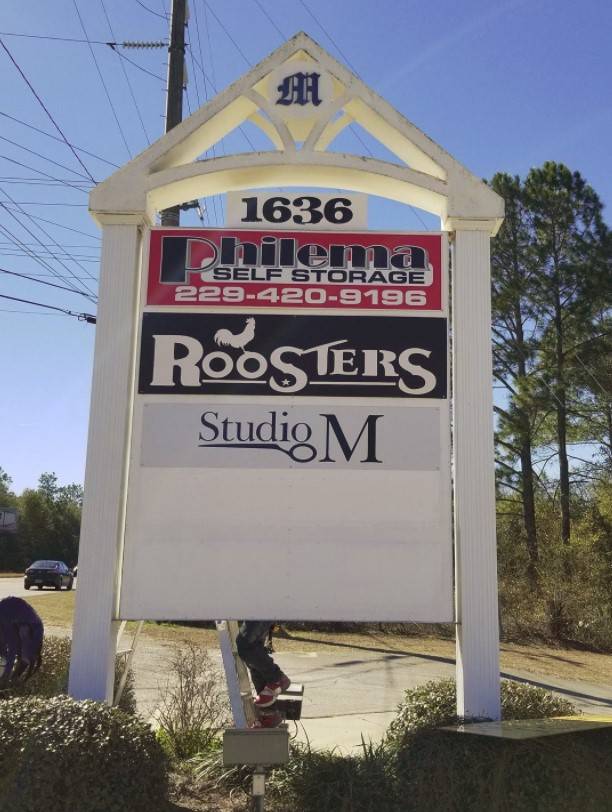 Roosters Tavern | night club | 1636 Philema Rd #5, Albany, GA 31701, USA | 2294051163 OR +1 229-405-1163