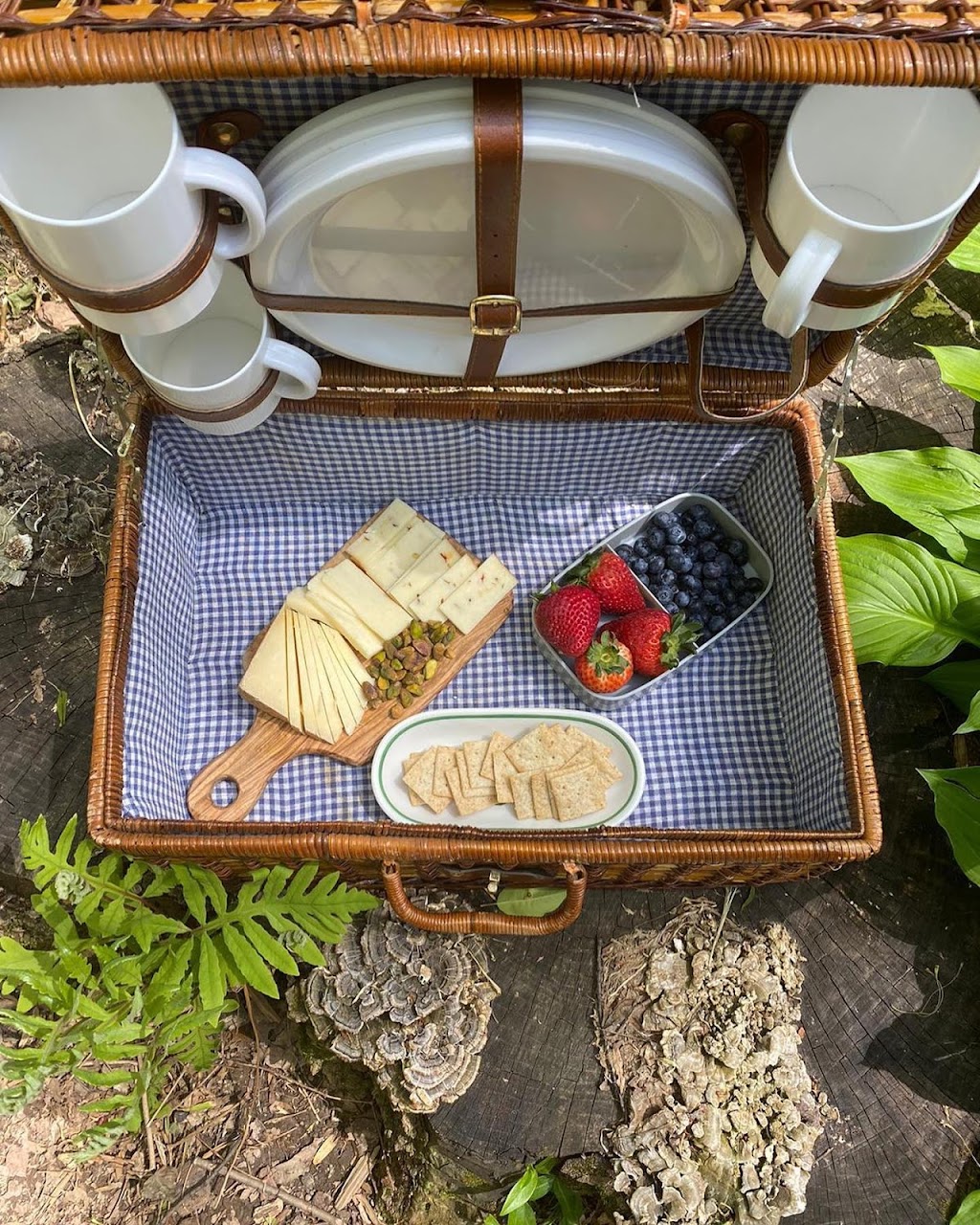 Cultured - Cheese and Charcuterie Bar | restaurant | 1007 E Main St #1, Louisville, KY 40206, USA | 5024098706 OR +1 502-409-8706