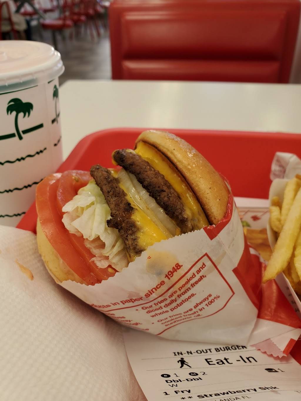 In-N-Out Burger | restaurant | 16514 Golden Valley Pkwy, Lathrop, CA 95330, USA | 8007861000 OR +1 800-786-1000