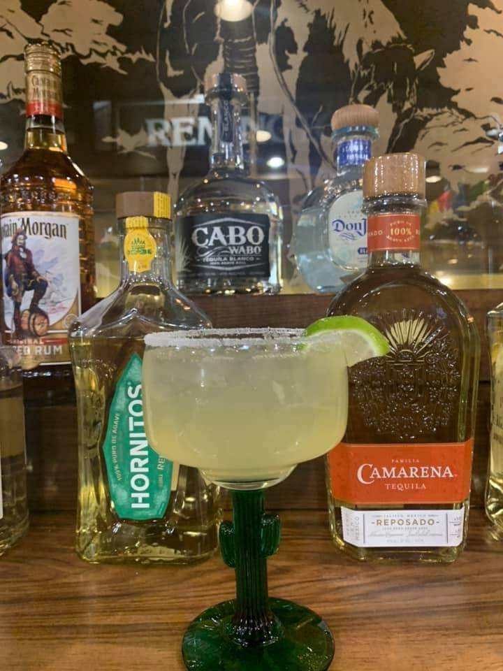 El Mariachi Bar & Grill | restaurant | 1511 18th St, Spirit Lake, IA 51360, USA | 7123399669 OR +1 712-339-9669