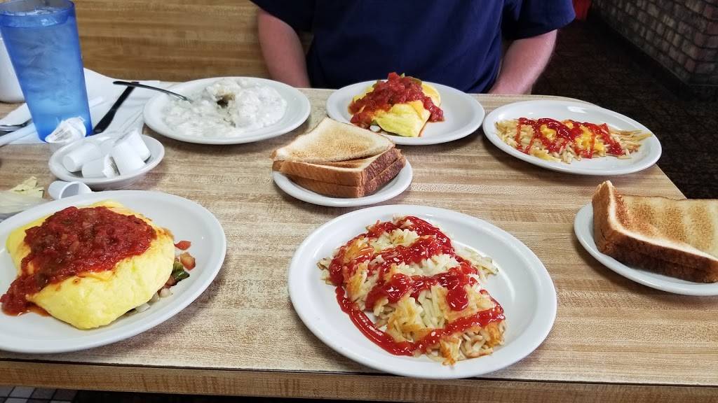 Salem Omelet Shoppe | restaurant | 349 Wildwood Rd, Salem, VA 24153, USA | 5403895820 OR +1 540-389-5820