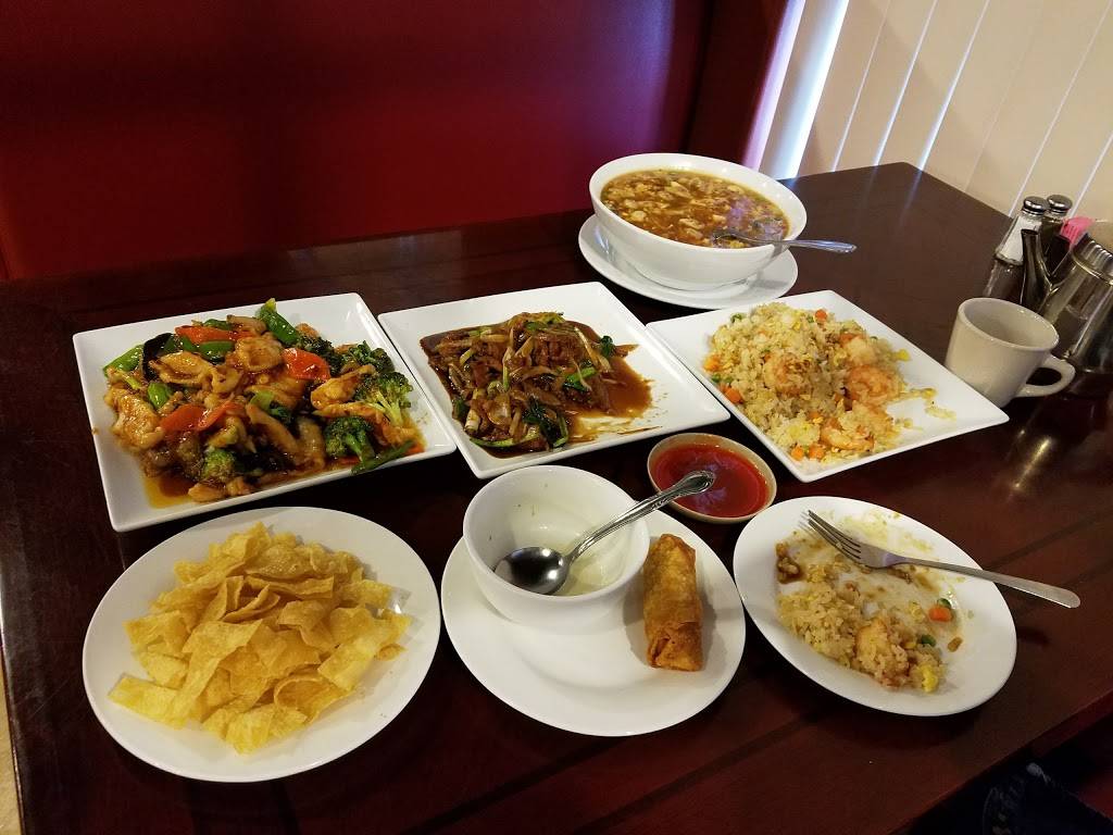 Mr. Huis 2 | restaurant | 4131 Pioneer Woods Dr, Lincoln, NE 68506, USA | 4024860111 OR +1 402-486-0111