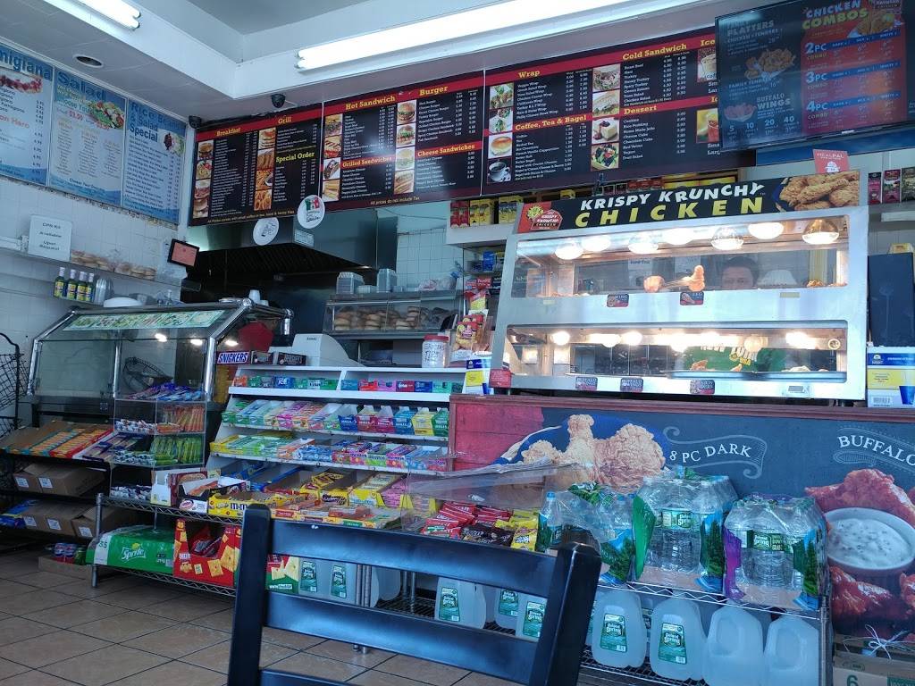 Krispy Krunchy Chicken | restaurant | 50 Hoyt St, Brooklyn, NY 11201, USA | 7185220888 OR +1 718-522-0888