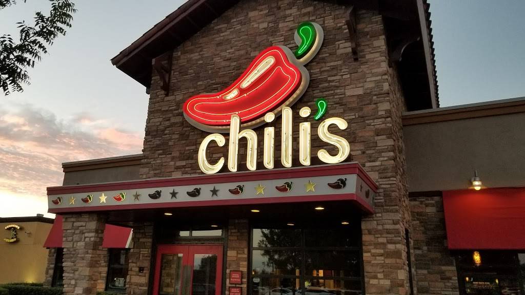 Chilis Grill & Bar | meal takeaway | 2015 Birch Rd Ste 2400, Chula Vista, CA 91915, USA | 6194825551 OR +1 619-482-5551