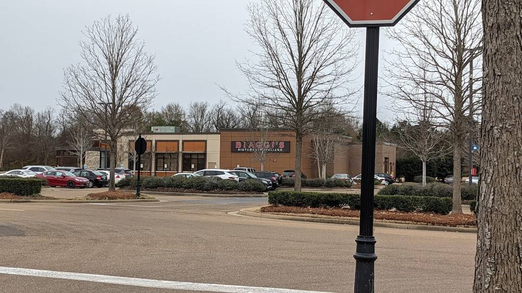 Biaggis Ristorante Italiano | restaurant | 970 Highland Colony Pkwy, Ridgeland, MS 39157, USA | 6013546600 OR +1 601-354-6600