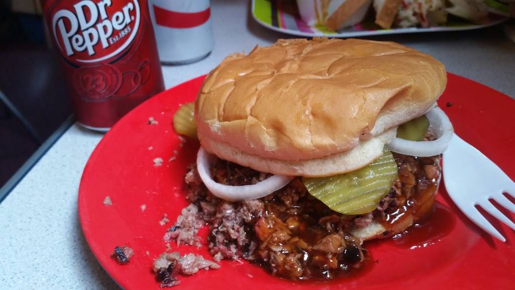 Dukes Bar-B-Que | restaurant | 703 N San Jacinto Ave, Cleveland, TX 77327, USA | 2814328000 OR +1 281-432-8000